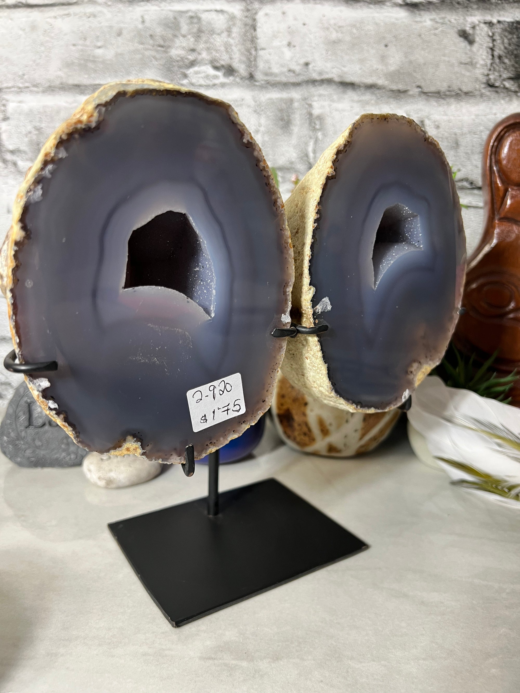 2.92 Kg Beautiful Druzy Agate Geode Halves on stand from Brazil
