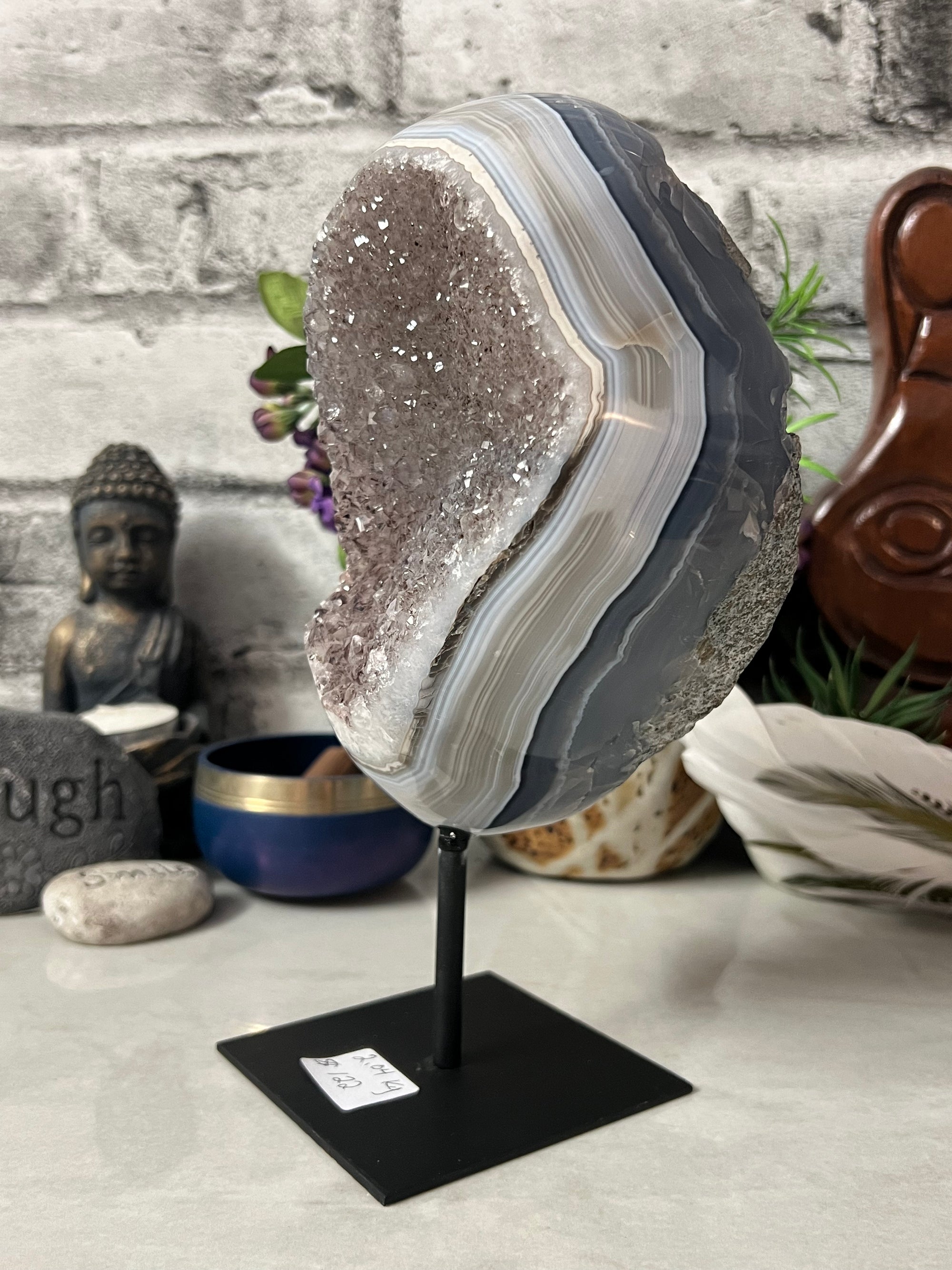 2.04 Kg Beautiful Amethyst Agate Geode on stand