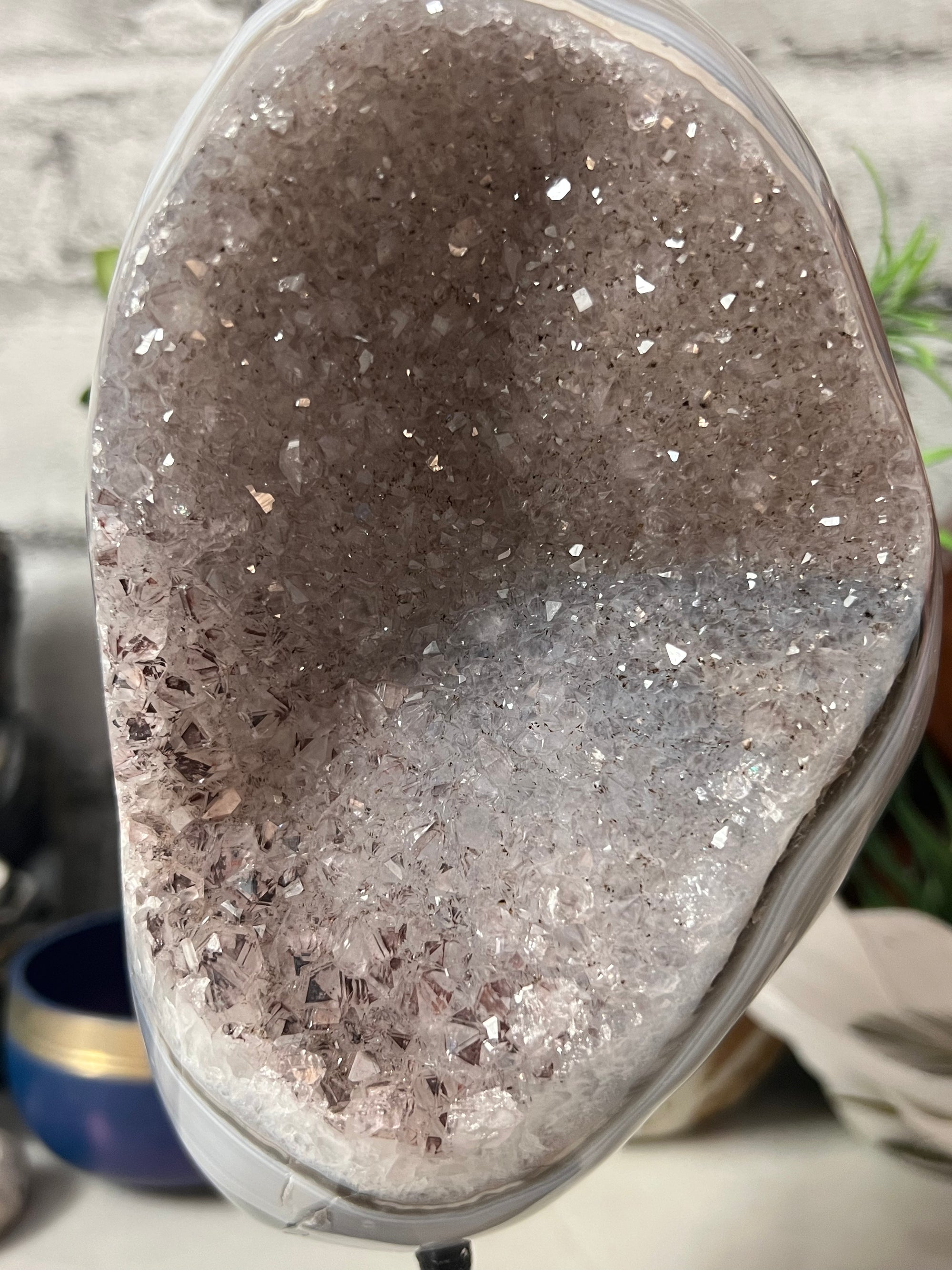 2.04 Kg Beautiful Amethyst Agate Geode on stand