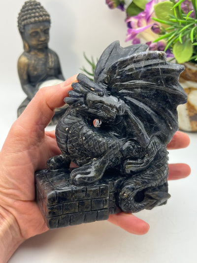 Stunning Iolite Dragon Carving